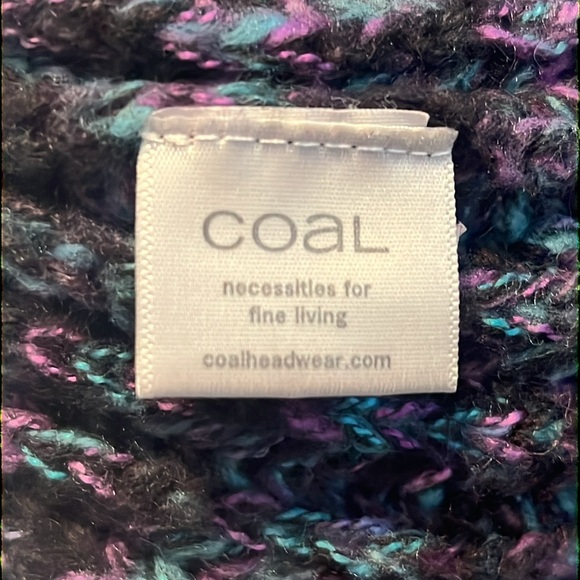 Coal Ladies Toque - Picture 3 of 6